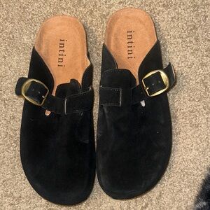 Black Women's Slippers